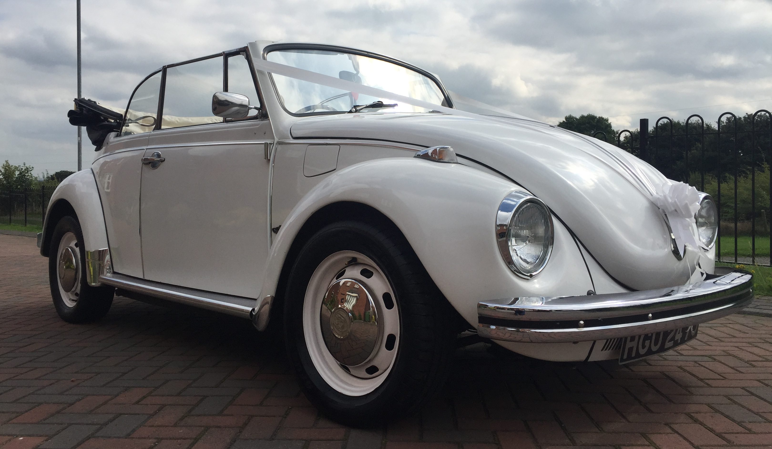 1970 White Cabriolet Vintage Beetle - Front Right -Top Down