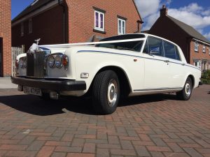 White Rolls Royce Silver Shadow - Front Offside
